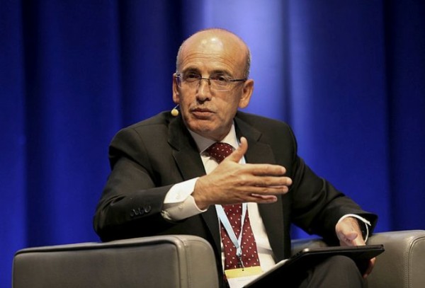 SON DAKİKA: Türkiye ekonomisi yüzde 3,8 büyüdü